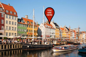 Colourful Nyhavn Experience in Kopenhagen